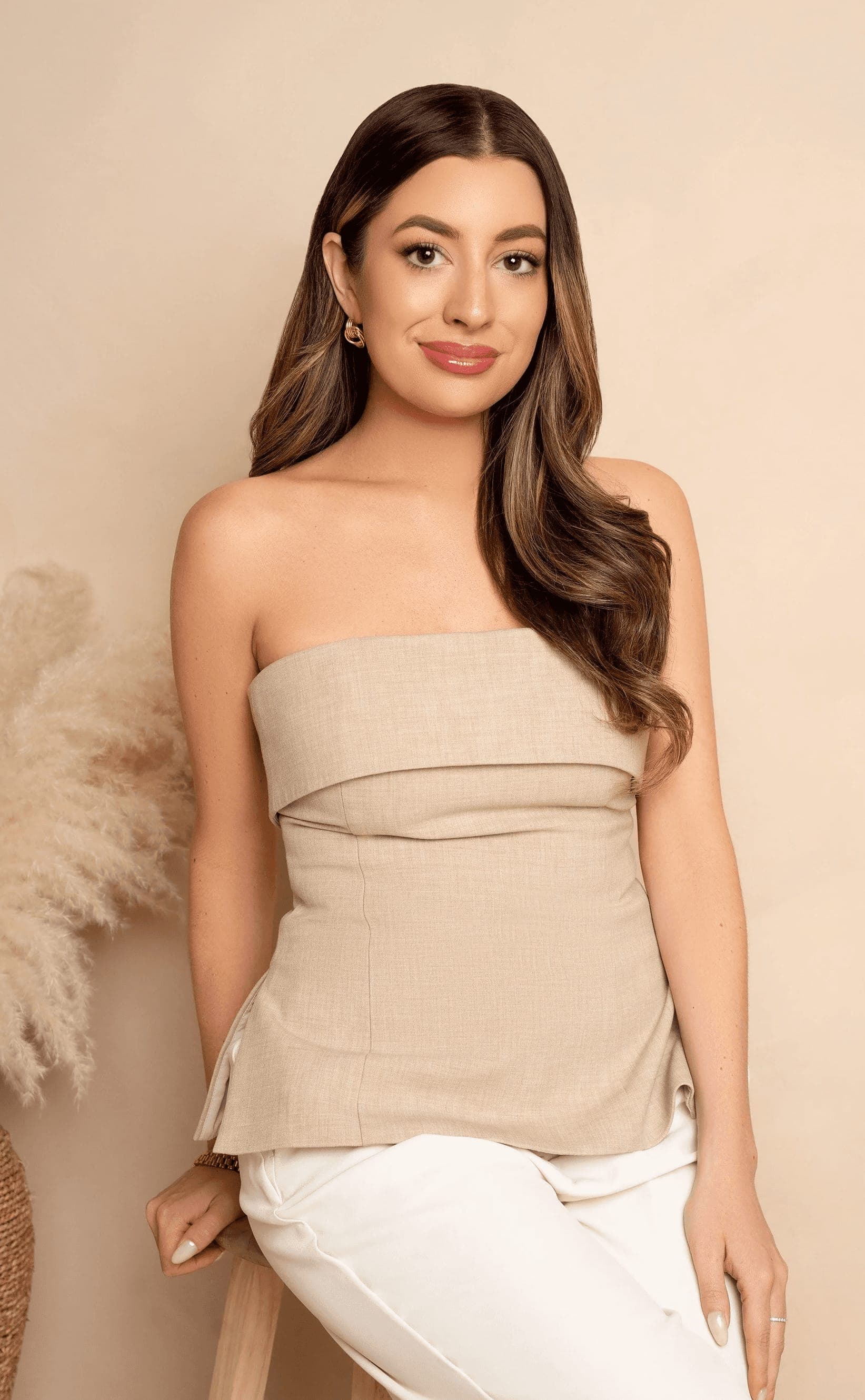 Alina D'Hondt — Social Media Manager at Jade Aesthetics